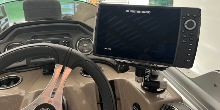 Garmin 12″ 126sv with Livescope